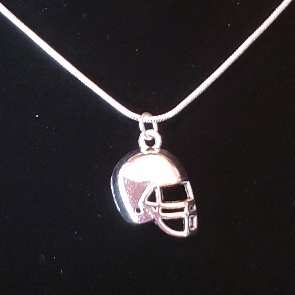 Football Fan 22" \ .925 Sterling Silver Necklace